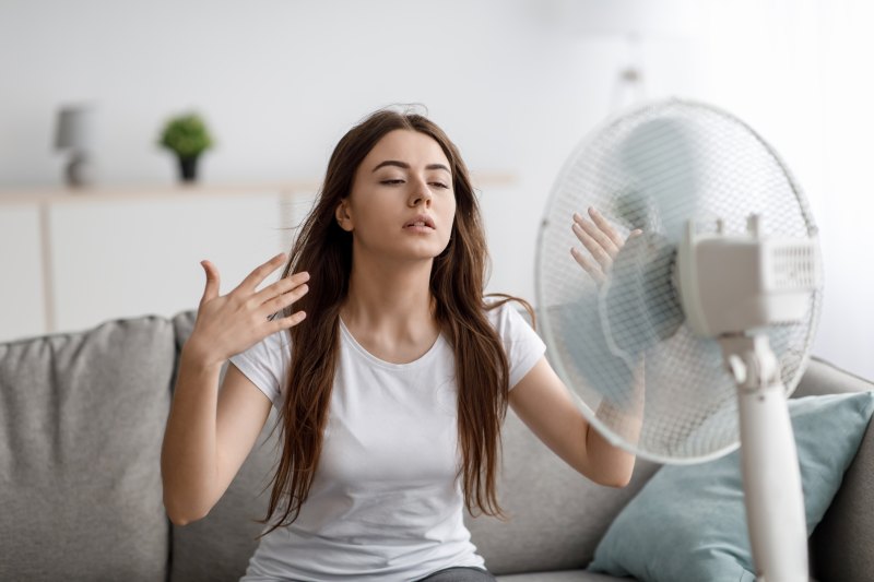 Jak wybrać odpowiedni wentylator do domu, aby skutecznie obniżyć temperaturę podczas upałów